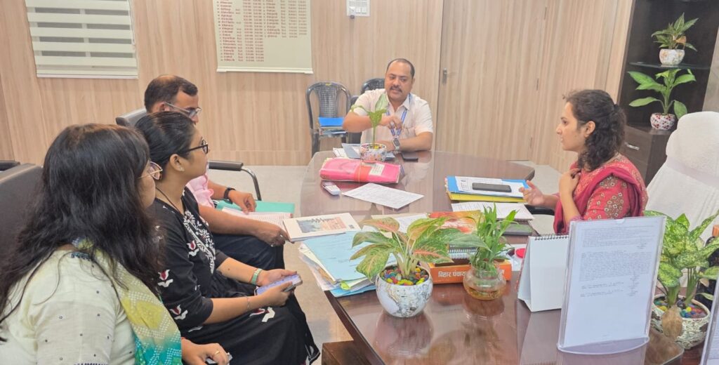 जिलास्तरीय स्वीप कोषांग की बैठक में समस्तीपुर DDC ने संबंधित तिथिवार विवरणी तैयार करने का दिया निर्देश 1 IMG 20250912 WA0073