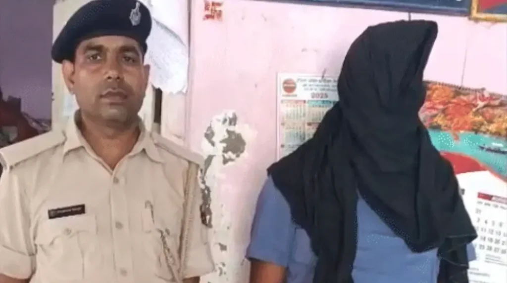 पटना में फर्जी IPS गिरफ्तार, ADG बनकर सरकारी कर्मियों को देता था धमकी 1 Screenshot 20250908 175939