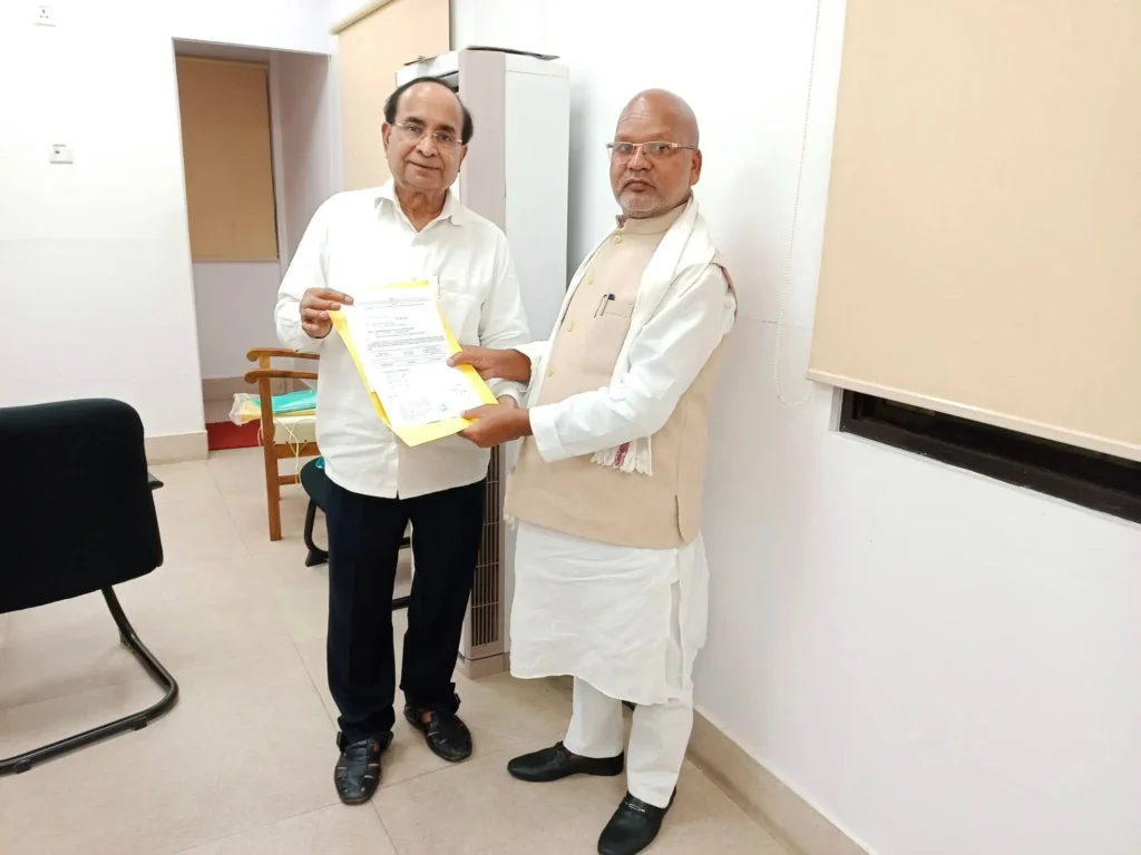 सोनबरसा सीट चिराग को मिली! CM ने रत्नेश सदा को वहां से सिंबल दे दिया; 9 सीटों को लेकर नीतीश नाराज 1 20251014 080331