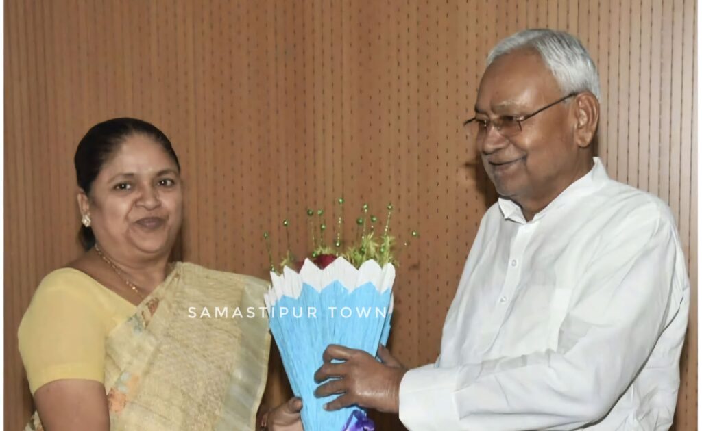 NDA में सीट बंटवारे के बाद अब कैंडिडेट लिस्ट का इंतजार, समस्तीपुर सीट से अश्वमेध देवी का नाम सबसे आगे, जिले के अन्य सीटों का हाल जानें 1 FB IMG 1760250807195