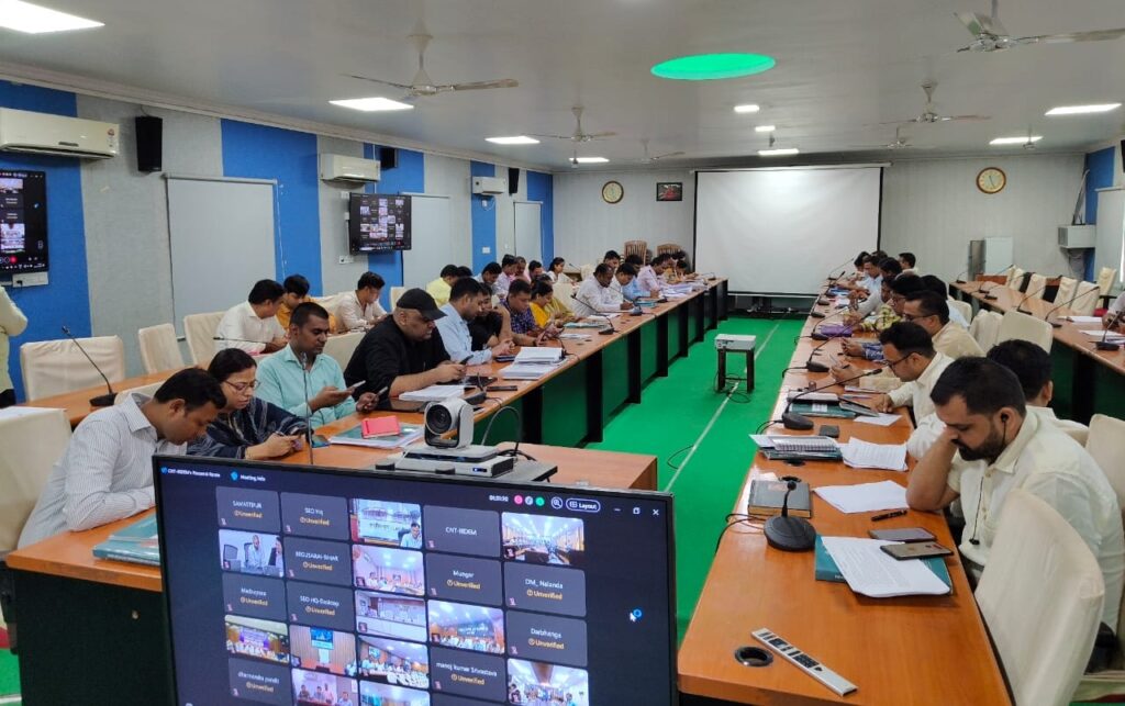 समस्तीपुर के सभी 10 विधानसभाओं के रिटर्निंग ऑफिसर एवं असिस्टेंट रिटर्निंग ऑफिसर का ऑनलाइन मूल्यांकन एवं प्रशिक्षण कार्यक्रम संपन्न 1 IMG 20251009 WA0175