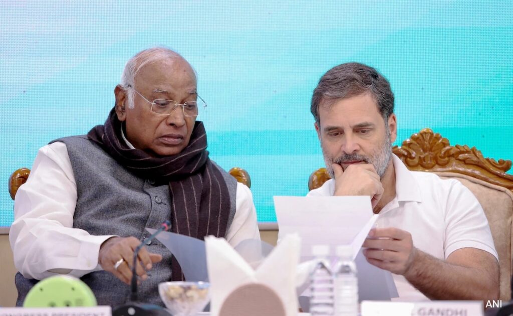 सीट शेयरिंग के बीच महागठबंधन में दबाव की राजनीति, कांग्रेस की 75 सीटों पर तैयारी 1 lnmbjnf rahul gandhi mallikarjun kharge ani 625x300 30 November 24