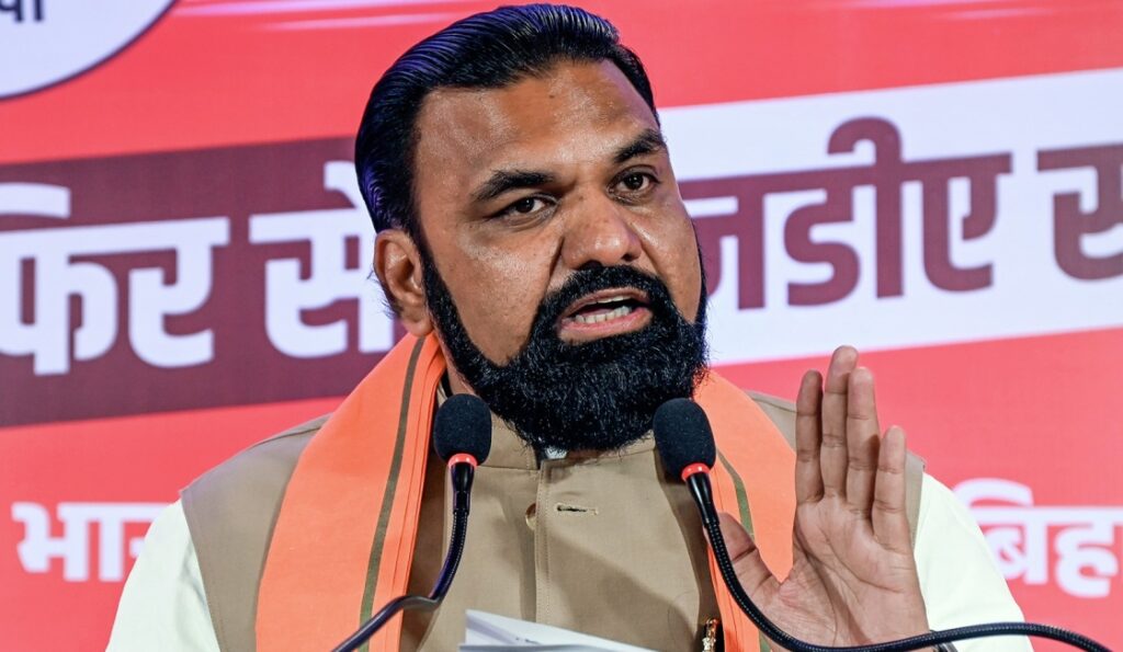 पटना हॉस्टल कांड: NEET छात्रा केस मामले पर सम्राट चौधरी का बड़ा बयान, बोले- कोई अपराधी नहीं बचेगा 1 ANI 20251114051301