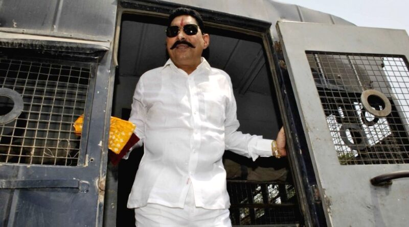 आधी रात गिरफ्तारी के बाद बाहुबली अनंत सिंह का बड़ा बयान, बोले- ‘अब जनता लड़ेगी’ 1 bihar legislator anant singh file photo ians 403412