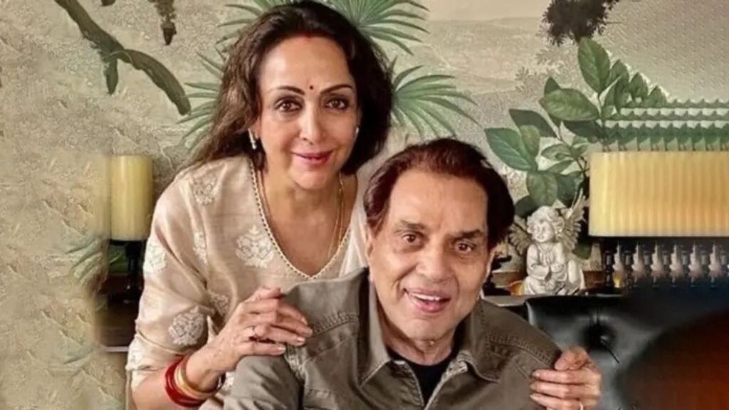 धर्मेंद्र के निधन की फेक न्यूज पर भड़कीं हेमा मालिनी, बोलीं- बेहद अपमानजनक 1 hema malini on dharmedra health 1