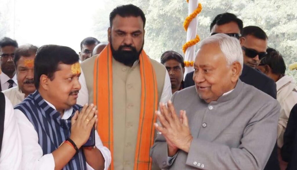 बिहार सरकार के मंत्री नितिन नवीन का इस्तीफा, नीतीश के सात निश्चय-3 का ऐलान 1 20251215 PAT SK MN Nitish Kumar 11 0 1765880511835 1765880520074 1