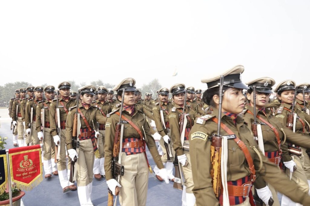 ट्रेनिंग पूरी होने के बाद 51 प्रशिक्षु दारोगा का समस्तीपुर में हुआ पदस्थापन, यहां देखें पूरी लिस्ट... 1 FB IMG 1765986017754