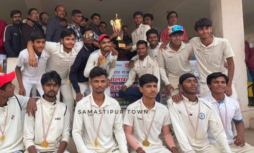 समस्तीपुर के खिलाड़ियों का जलवा, दरभंगा प्रमंडल बना राज्य स्तरीय अंडर-17 क्रिकेट चैंपियन 1 IMG 20251210 WA0048 1