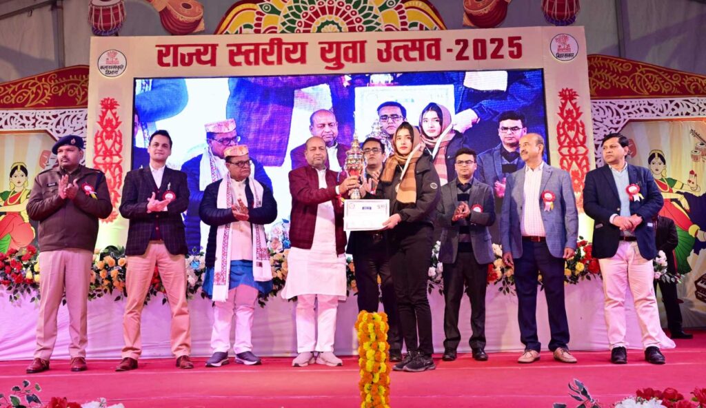 राज्यस्तरीय युवा उत्सव 2025 में समस्तीपुर के प्रतिभागियों की सशक्त भागीदारी, पेंटिंग में मिला तृतीय स्थान 1 IMG 20251226 WA0128