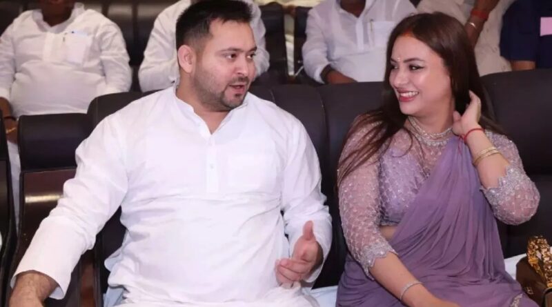 एक महीने की छुट्टी पर तेजस्वी यादव ! फैमिली के साथ इस देश में मनाएंगे New Year 1 Tejashwi Yadav 1 1764863804253