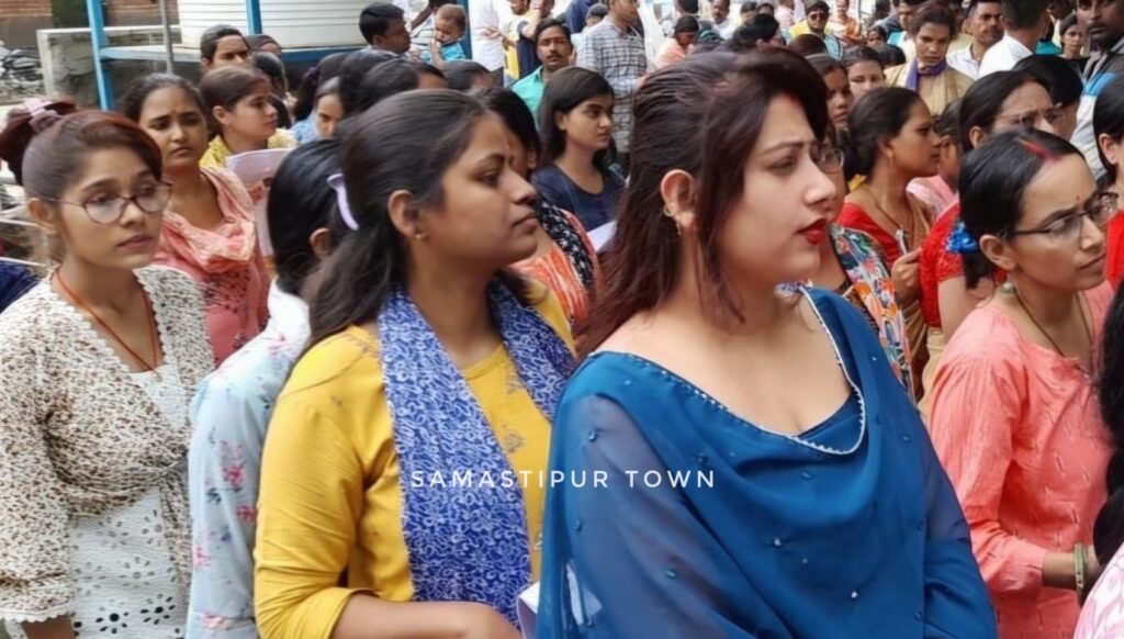 बिहार के 23 जिलों से अब तक नहीं आई टीचर वैकेंसी, दिसंबर में होने वाली थी BPSC TRE परीक्षा 1 teacher bed 1731480764194 1731480770182 1