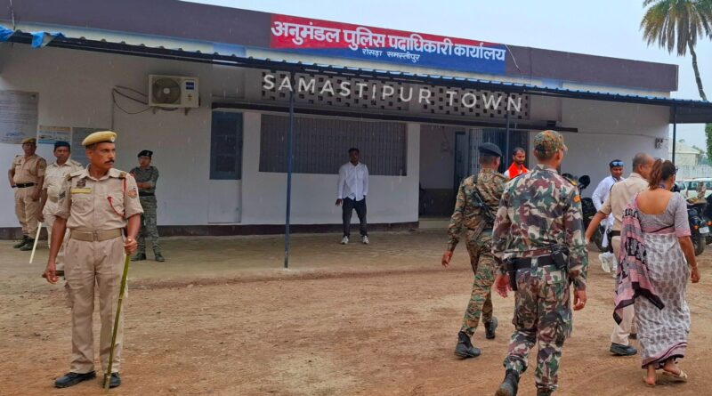 बड़ा क्षेत्र होने के कारण रोसड़ा अनुमंडल पुलिस कार्यालय को किया जाएगा विभाजित, एक और SDPO की होगी पोस्टिंग, हसनपुर में बन सकता है मुख्यालय 1 20251029 132721