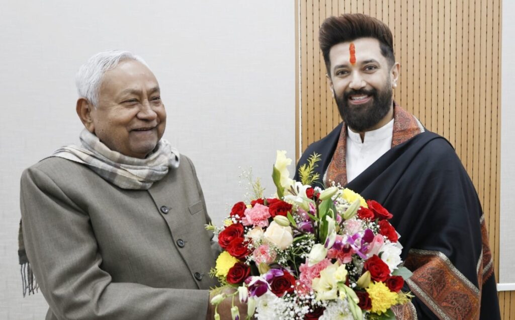 पटना आते ही एक्शन में चिराग पासवान, सीएम नीतीश और गवर्नर से की मुलाकात, बंगाल-असम चुनाव पर क्या बोले? 1 20260111 212418