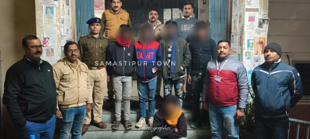 समस्तीपुर रेलवे स्टेशन पर बाल तस्करी का भंडाफोड़, एक तस्कर गिरफ्तार, चार नाबालिग बच्चों का किया गया रेस्क्यू 1 20260119 214657