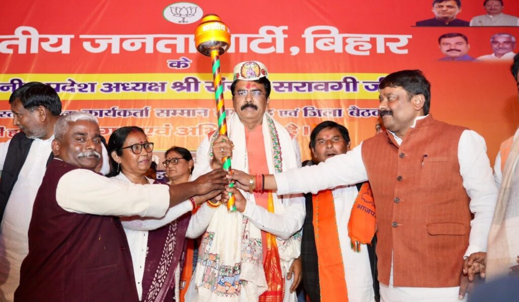 समस्तीपुर पहुंचे भाजपा प्रदेश अध्यक्ष लालू परिवार पर बरसे, बोले– "भ्रष्टाचार ही एकमात्र उपलब्धि" 1 20260131 213714