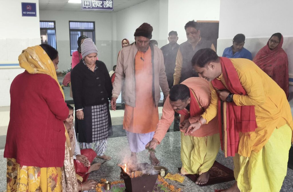 सदर अस्पताल स्थित MCH भवन में किया गया पूजा अर्चना, इसी महीने से होना है शुभारंभ 1 74ab26b2 e08a 42f0 bba4 8921c197dac1 1768472900872 1