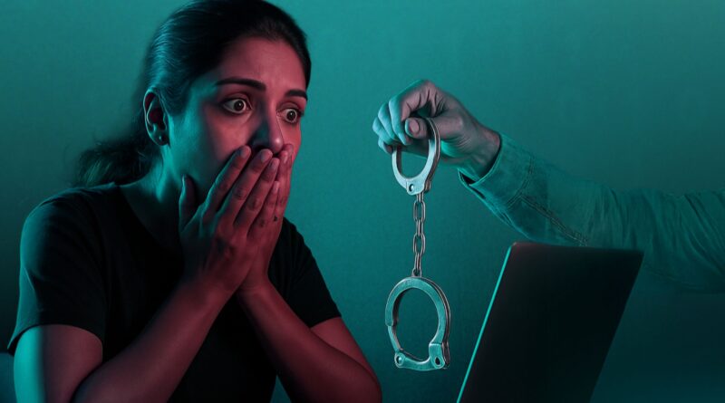 पुलिस अधिकारी बनकर साइबर ठगों ने महिला को किया डिजिटल अरेस्ट, ठगे 18.70 लाख रुपये, समस्तीपुर के पटोरी से एक गिरफ्तार 1 Digital Arrest Scam BLOG 1