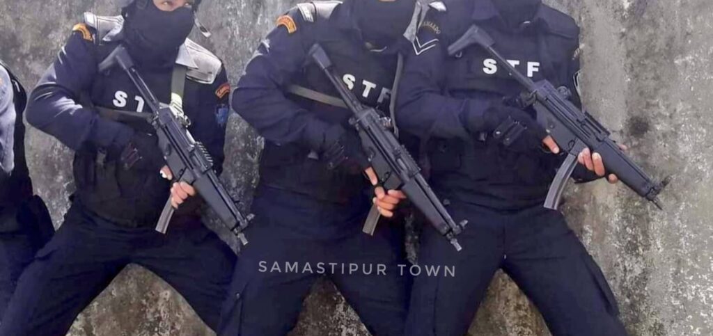 10 हजार के ईनामी कमलेश पासवान को STF ने मुसरीघरारी थाना क्षेत्र से किया गिरफ्तार, ढाई वर्षो से चल रहा था फरार 1 Eg1pELCVgAA V3U