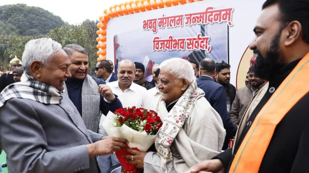 CM नीतीश ने कहा-सम्राट बहुत आगे जाएंगे; बेटे की प्रशंसा सुन मुस्कुराए शकुनी चौधरी, बोले-मेरा सपना पूरा 1 Shakuni Chaudhary 1 1767522015186