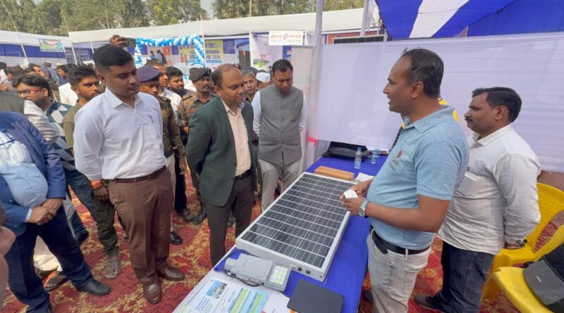 समस्तीपुर में लगे सोलर मेला के दौरान 3 हजार 970 उपभोक्ता ने दिया सौर प्लेट के लिए आवेदन 1 IMG 20260217 WA0041 1536x864 1