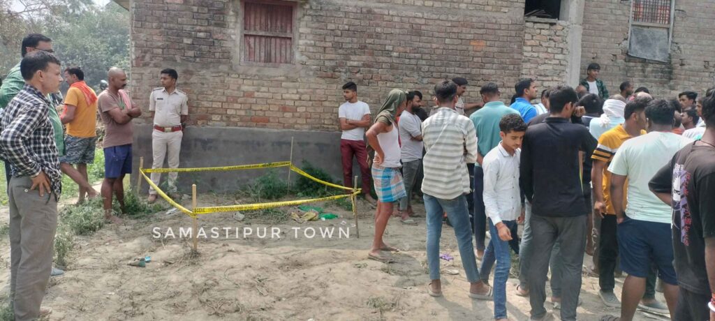 समस्तीपुर में सिर कटी ला'श मिलने से सनसनी, पुलिस गायब सिर की तलाश में जुटी 1 IMG 20260313 WA0025