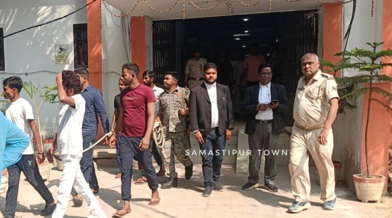 मोहनपुर के तत्कालीन थानाध्यक्ष ह'त्याकांड के दोषियों को दस-दस वर्ष की सश्रम कारावास की सजा 1 IMG 20260326 WA0036 1