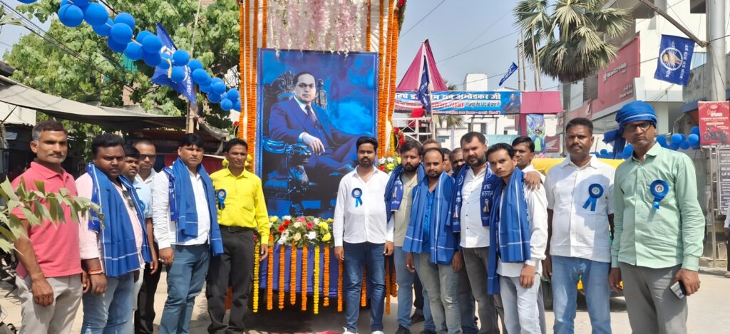 जय भीम के नारों से गुंजायमान रहा समस्तीपुर शहर, ताजपुर रोड से निकली शोभा यात्रा रही आकर्षण का केन्द्र 1 IMG 20260414 WA0096