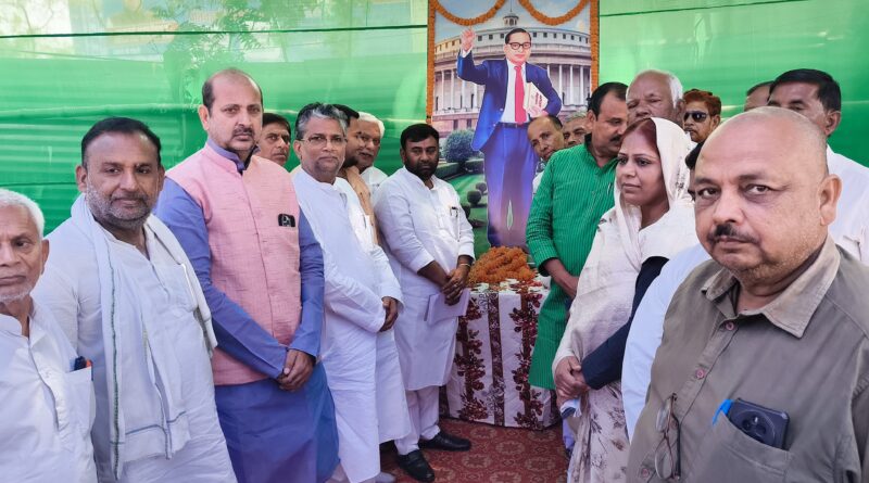 बाबा साहब की 135वीं जयंती पर समस्तीपुर राजद कार्यालय में श्रद्धांजलि सभा आयोजित 1 IMG 20260414 WA0116