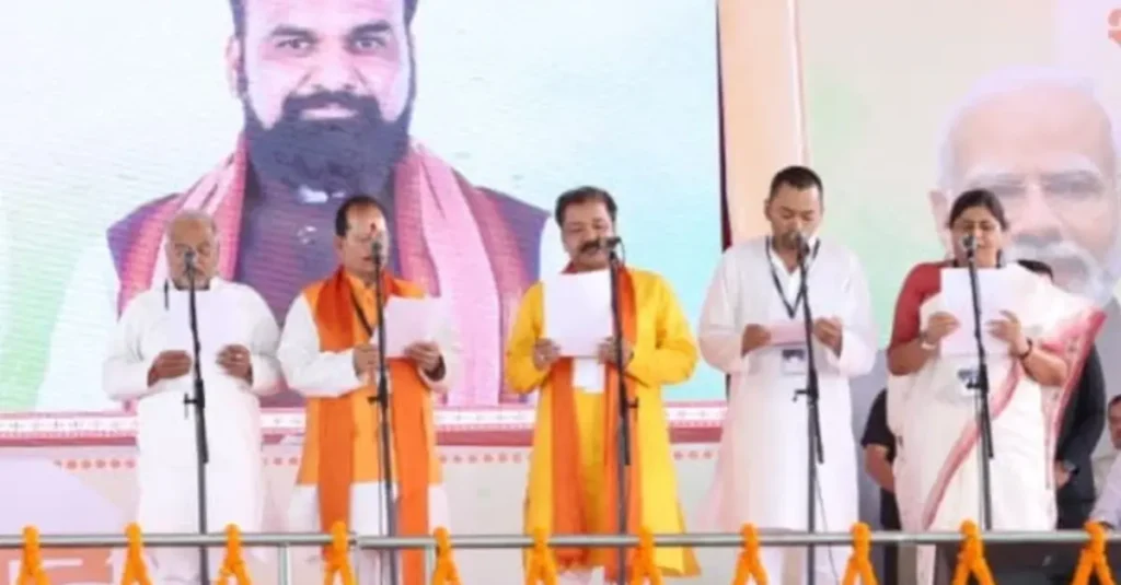 विजय सिन्हा के डिप्टी CM की कुर्सी तो गई ही, अब पोर्टफोलियो में भी कटौती? 1 20260507 214904
