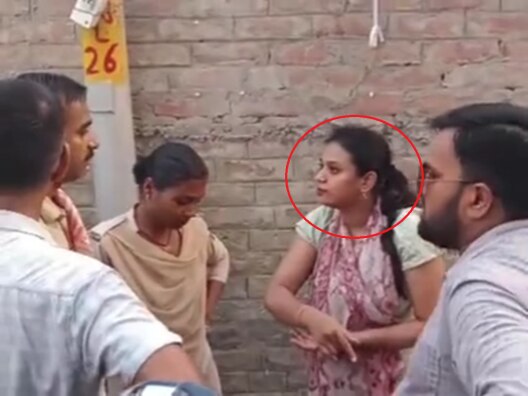4472480 vaishali husband wife