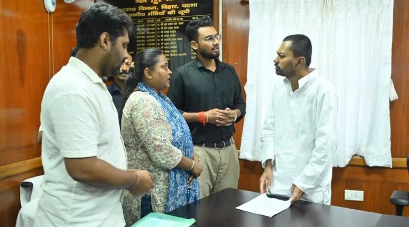बायोमेट्रिक हाजिरी लगानी ही होगी, रेफर करने की आदत नहीं चलेगी; बिहार के स्वास्थ्य मंत्री का सरकारी डॉक्टरों पर कड़ाई 1 FB IMG 1779078272279