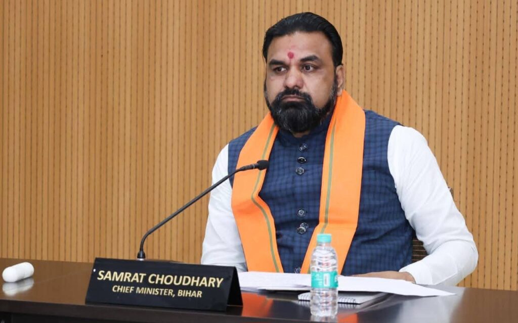 सीएम सम्राट चौधरी की बीजेपी मंत्रियों के साथ सीक्रेट मीटिंग, राजनीतिक अटकलों का बाजार गर्म 1 FB IMG 1779275192047
