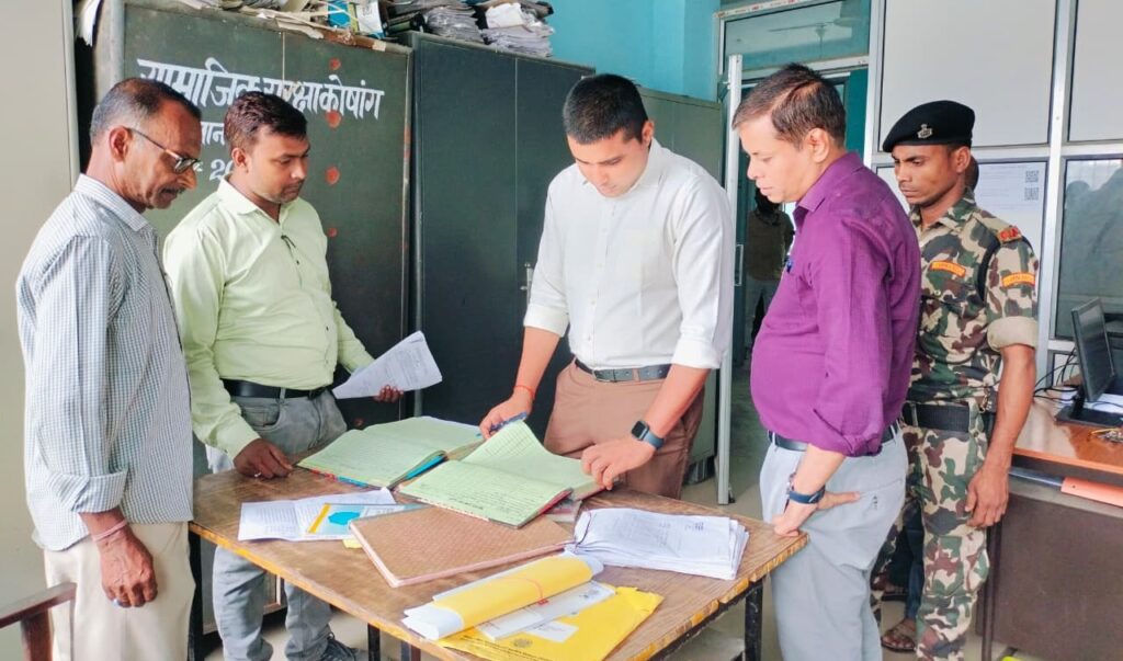 समस्तीपुर के DDC सूर्य प्रताप सिंह ने योजनाओं का किया निरीक्षण, दिये निर्देश 1 IMG 20260430 WA0045