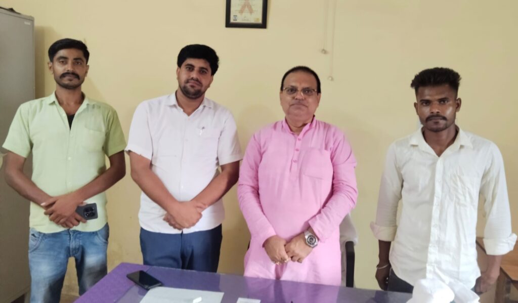 उमा पांडेय कॉलेज पूसा में नवपदस्थापित प्रभारी प्राचार्य से मिला छात्र संगठन AISA का प्रतिनिधिमंडल 1 IMG 20260604 WA0049