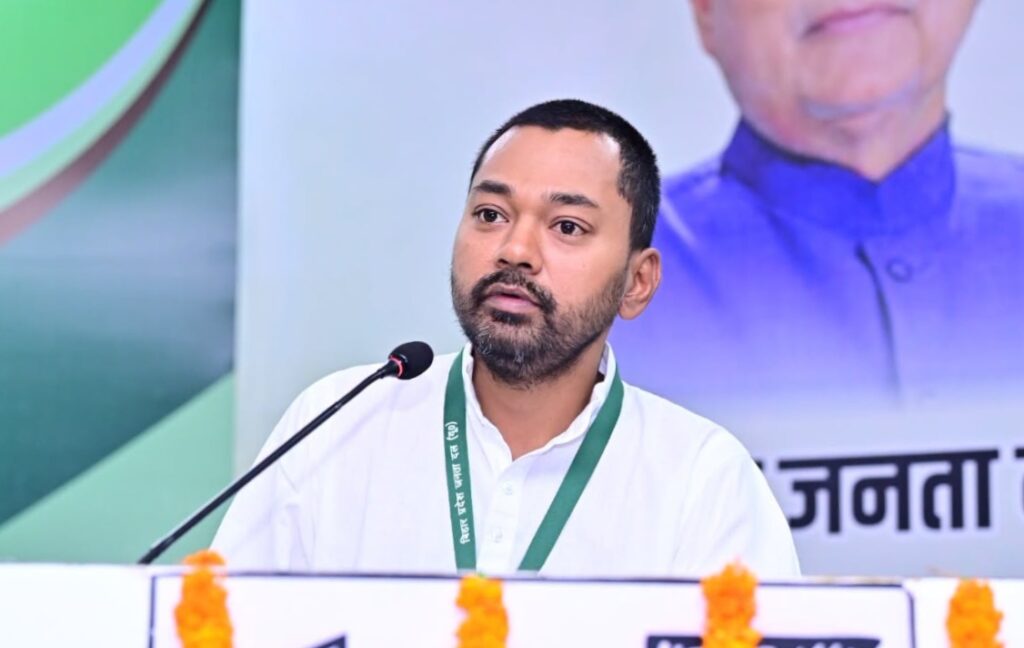 बिहार के सभी 36 जिला अस्पताल बनेंगे सुपर स्पेशियलिटी सेंटर, सीएम सम्राट ने तय की डेडलाइन 1 FB IMG 1783063922656