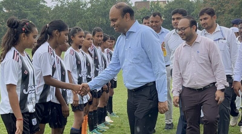 समस्तीपुर में 65वीं राज्य स्तरीय सुब्रतो मुखर्जी कप फुटबॉल प्रतियोगिता का आगाज; मुंगेर, खगड़िया और सारण ने दर्ज की जीत 1 IMG 20260710 WA0110