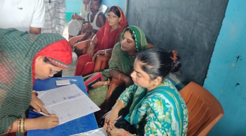 8 वर्षों बाद सुलझा आंगनबाड़ी सेविका चयन का मामला, खुशबू कुमारी के चयन पर लगी मुहर 1 IMG 20260711 WA0057