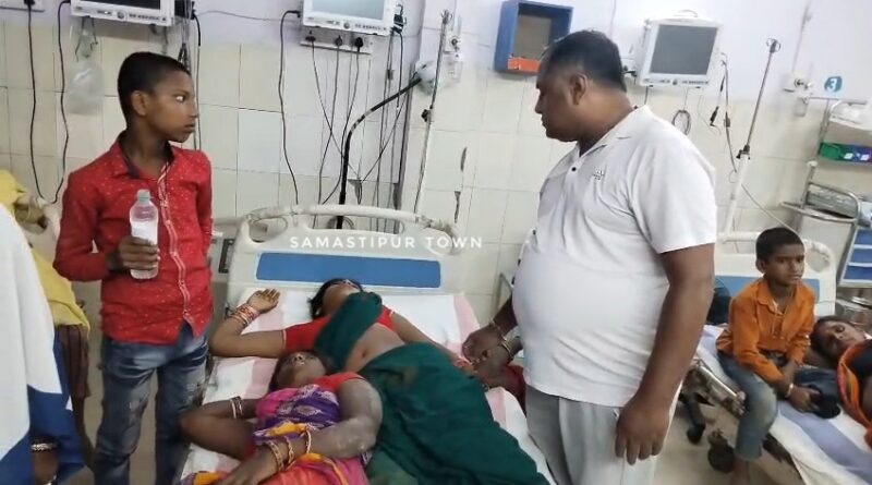 रोसड़ा में ट्रक-टेम्पो के आमने-सामने की भीषण टक्कर में दो महिला श्रद्धालुओं की मौ'त, एक दर्जन जख्मी; सिमरिया से गंगा स्नान कर लौट रहे थे घर 1 VID 20260706 WA0026