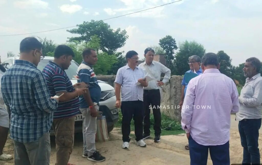 जांच के लिए समस्तीपुर पहुंची केंद्रीय टीम, बिथान के सोहमा पंचायत में मनरेगा योजनाओं की शुरू की जांच 1 30sam 23 30082026 59 46ca5e hero