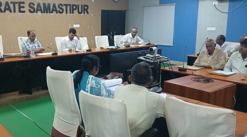 आत्मा शासी परिषद की बैठक में किसानों को आधुनिक तकनीक से जोड़ने पर जोर, डीएम ने दिए निर्देश 1 IMG 20260821 WA0183
