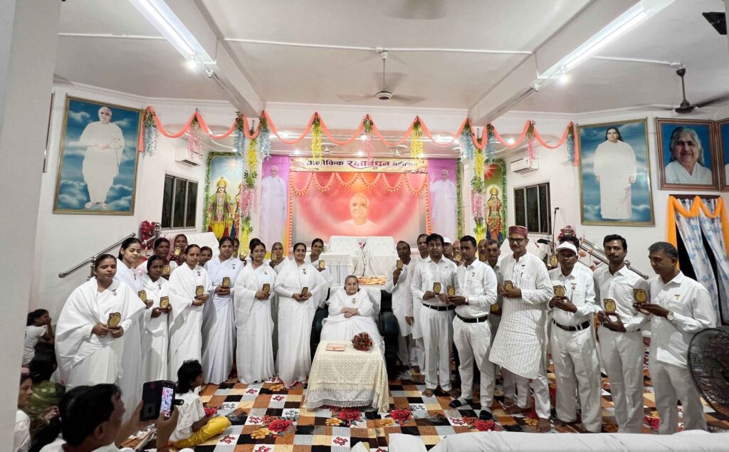 प्रजापिता ब्रह्माकुमारी ईश्वरीय विश्व विद्यालय में नशामुक्ति के संकल्प के साथ मनाया अलौकिक रक्षाबंधन महोत्सव 1 IMG 20260828 WA0030