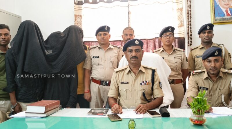 बड़ी वारदात की साजिश रच रहे तीन बदमाश को समस्तीपुर पुलिस ने किया गिरफ्तार, हथियार व गांजा बरामद 1 file 0000000040008211bc68ad0bd1e9726d