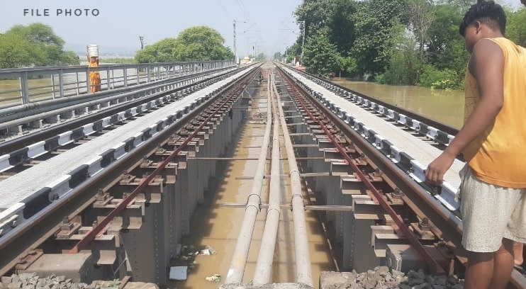 rail flood 1727015149612