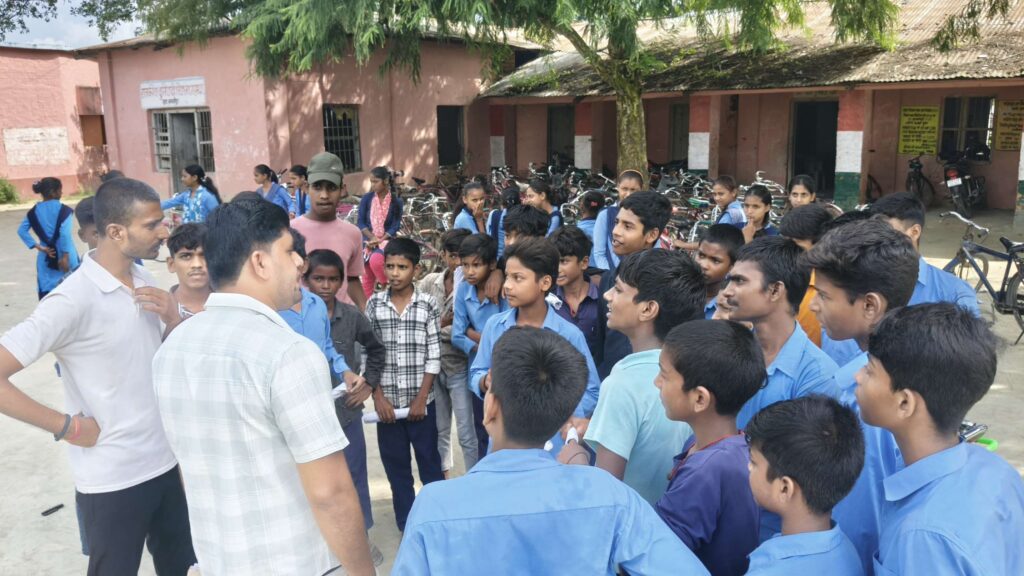 समस्तीपुर जिले के स्कूलों में बुनियादी सुविधाओं की कमी, RYA ने उठाई आवाज 1 IMG 20260924 WA0012