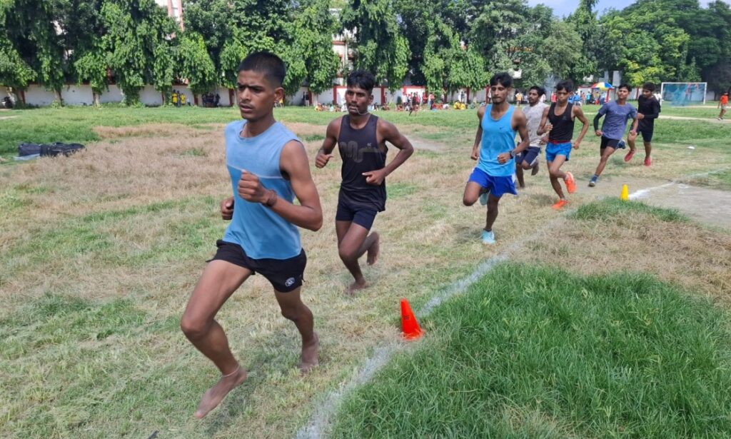 समस्तीपुर में जिला स्तरीय विद्यालय खेल प्रतियोगिता का आगाज, 28 सितंबर से 1 अक्टूबर तक होंगी प्रतियोगिताएं 1 IMG 20260928 WA0130