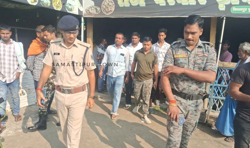 बेखौफ अपराधियों का तांडव, सोये अवस्था में होटल संचालक को पीटने के बाद बदमाशों ने पीठ में मारी ताबड़तोड़ गोलियां, CCTV आया सामनें 1 23sam m 8 23102026 59 955be0 webp 1