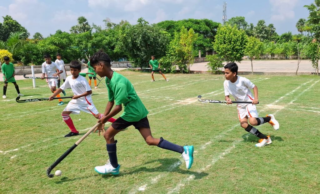 DAV की टीम ने दो स्पर्धाओं में मारी बाजी, जिला स्तरीय विद्यालय खेलकूद प्रतियोगिता के चौथे दिन विभिन्न स्पर्धाओं का आयोजन 1 IMG 20261001 WA0331